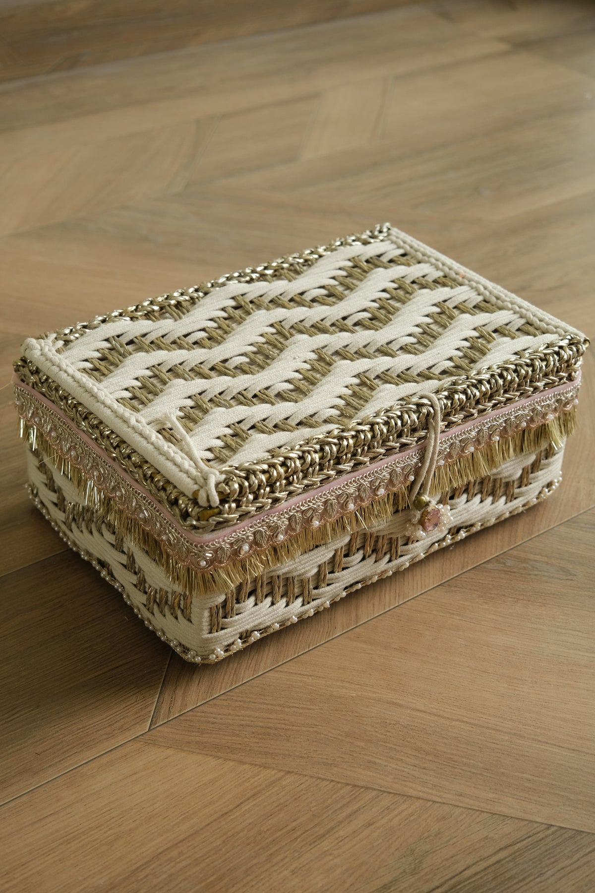 Chandni Sargi Box