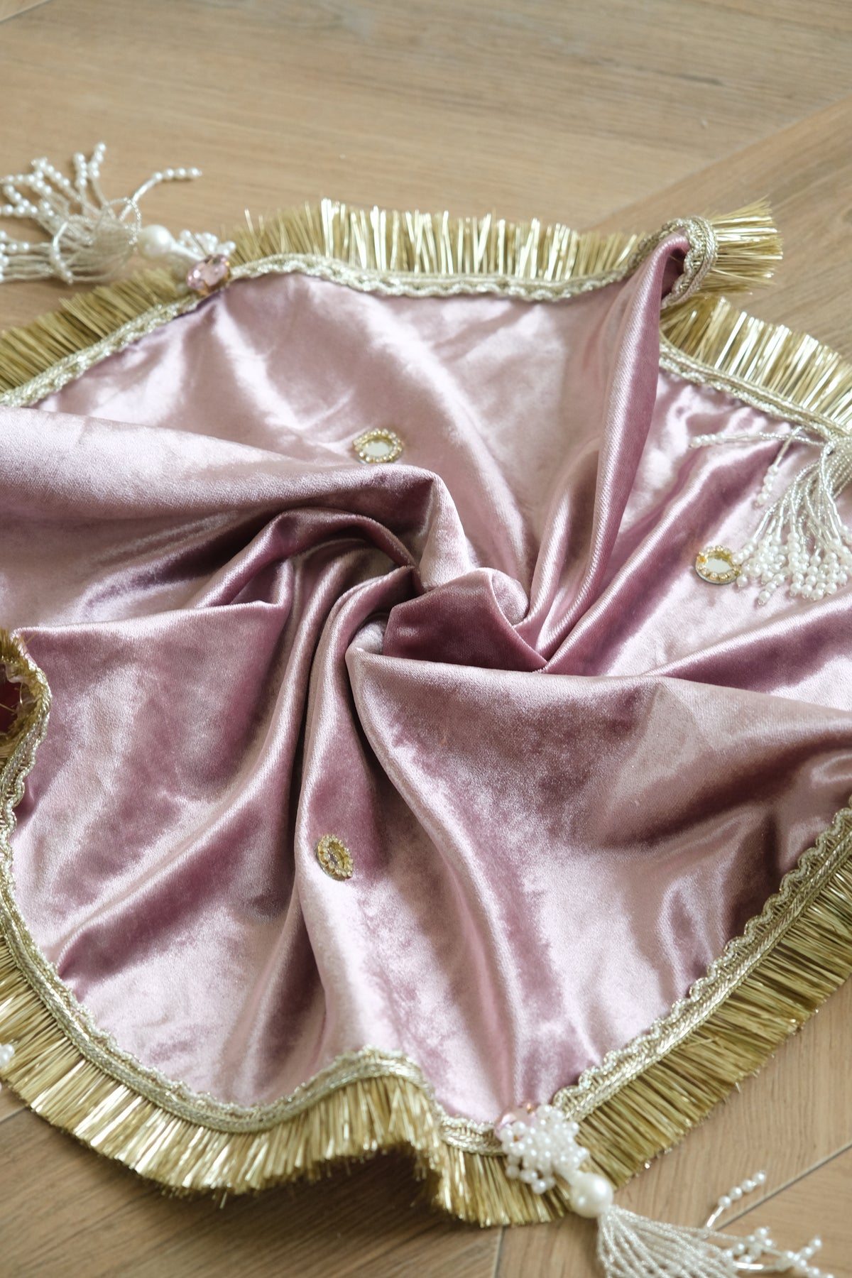 Metallic Purple Thal Cover